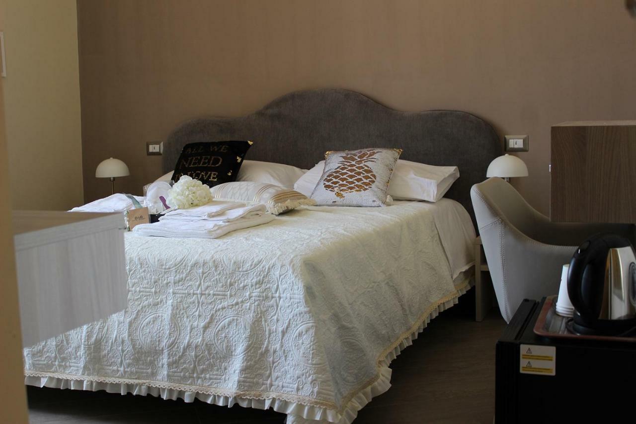 B&B Napoli Holidays Exterior photo